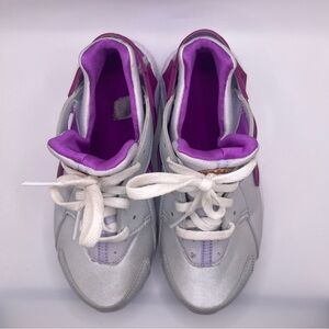 Nike Air Huarache Run GS Gray Purple Youth US Size 1Y Running Shoes Sneakers